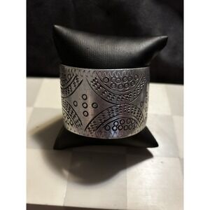 Vintage Handmade Boho Silver Metal Cuff Bracelet Not Tested  With Design 1 .75"